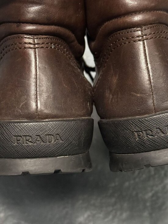PRADA LINEA ROSSA Vintage Dark Brown Leather Hiking Lug Sole Boots Sz 9 main image 9